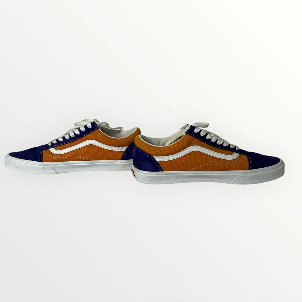 Vans please see